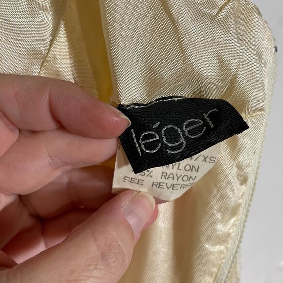 Rare Vintage Léger Ivory Lace Bodycon Dress Square Neckline Women's Size 11/12 - Picture 6 of 12